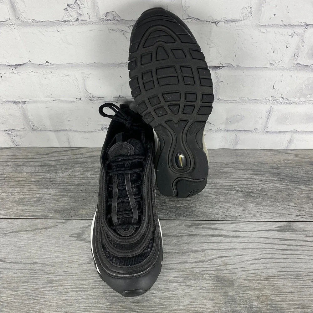 Nike Shoes Women's Size 9 Air Max 97 Black‎ White Oreo Running Shoe 921733-006